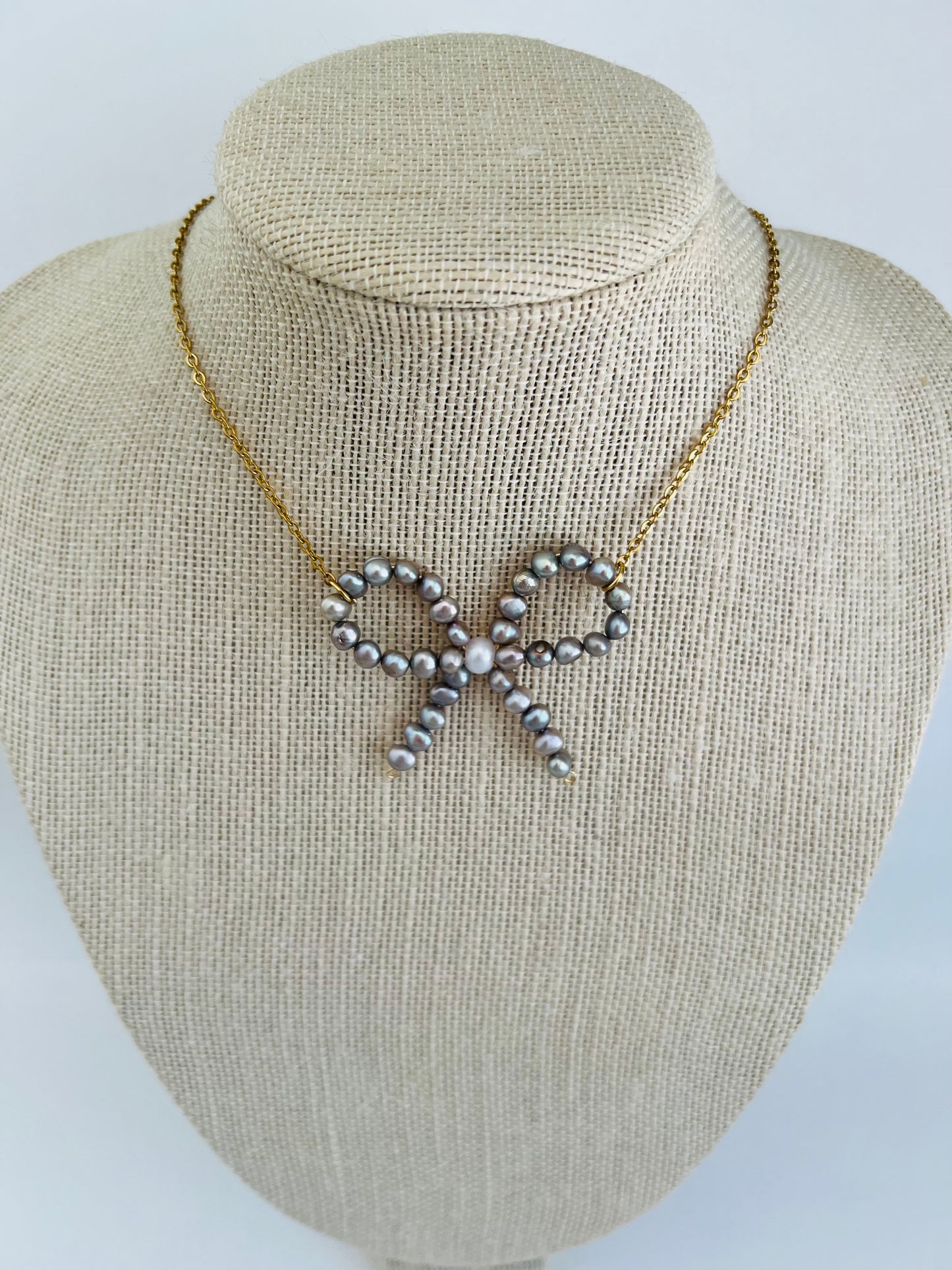 Coquette necklace